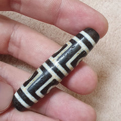 Tibetan Nepalese dzi bead 4 eyes in Eyes amulet Agate Bead 56mm PR-6