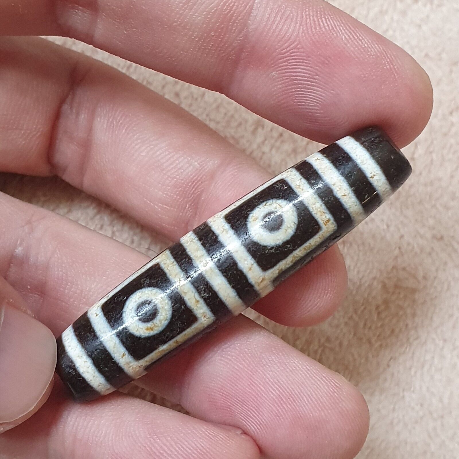 Tibetan Nepalese dzi bead 4 eyes in Eyes amulet Agate Bead 56mm PR-6