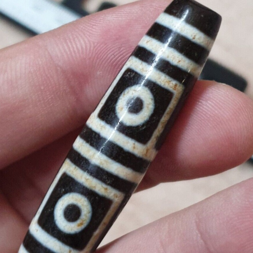 Tibetan Nepalese dzi bead 4 eyes in Eyes amulet Agate Bead 56mm PR-6