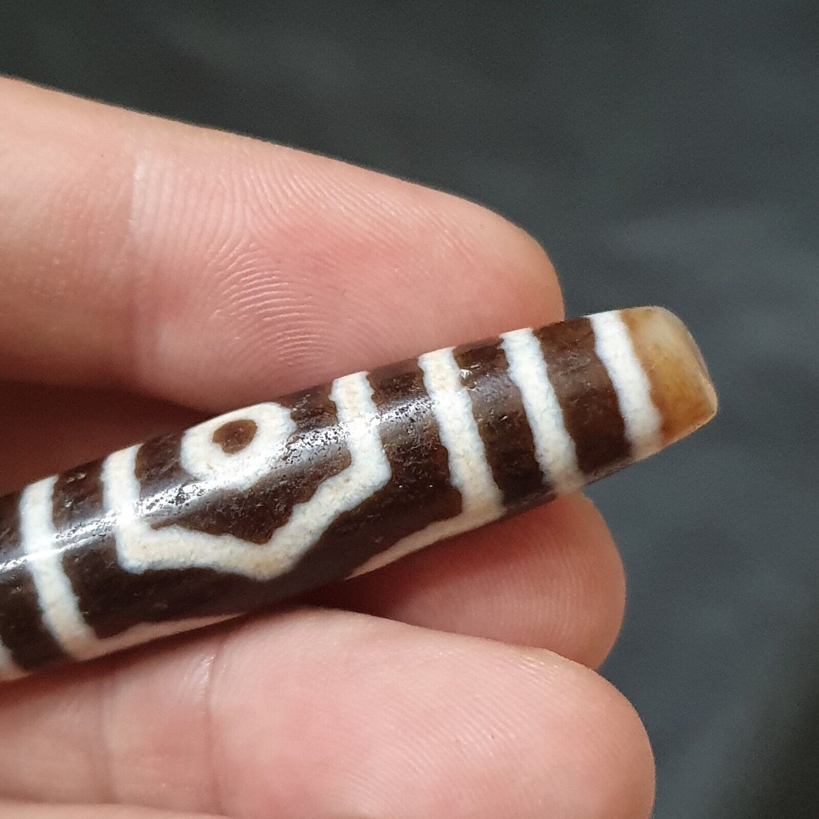 3 Eyes BEAD Tibetan dzi bead old amulet Agate Stone  APR-10
