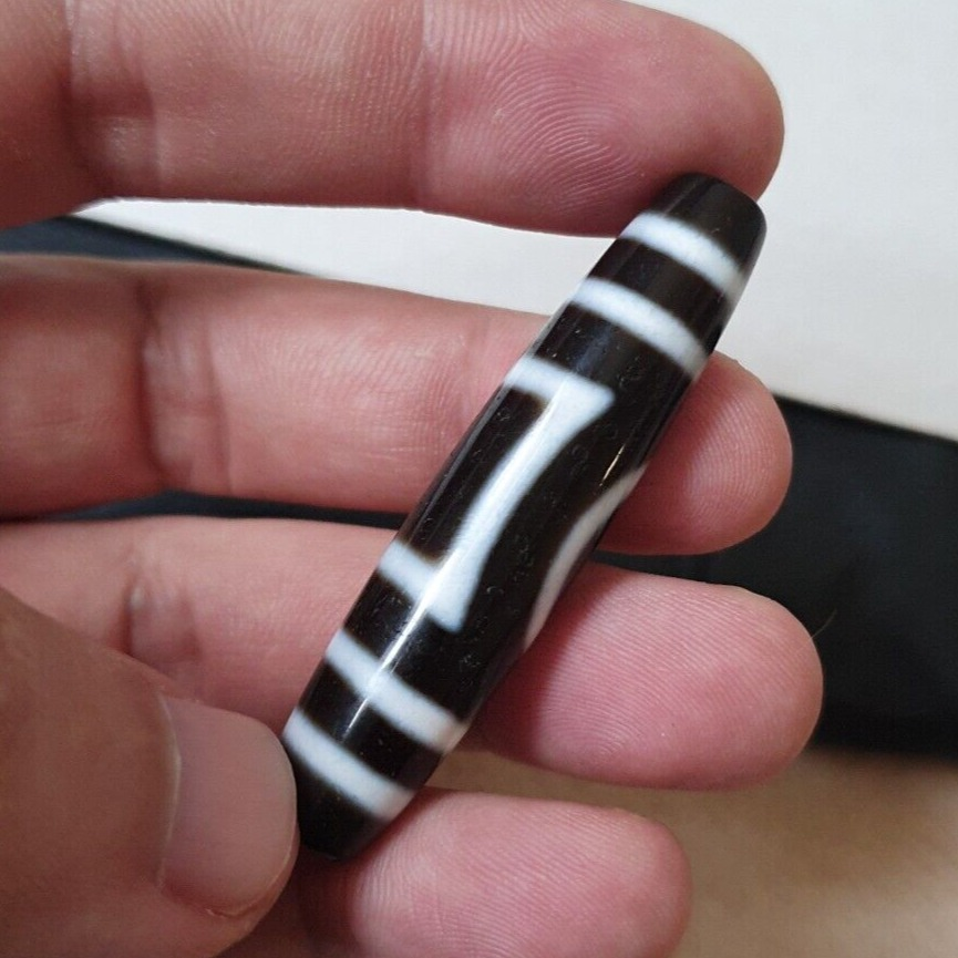 Himalayan Tibetan dzi bead Square and Circle Eyes amulet Agate Bead PR-4