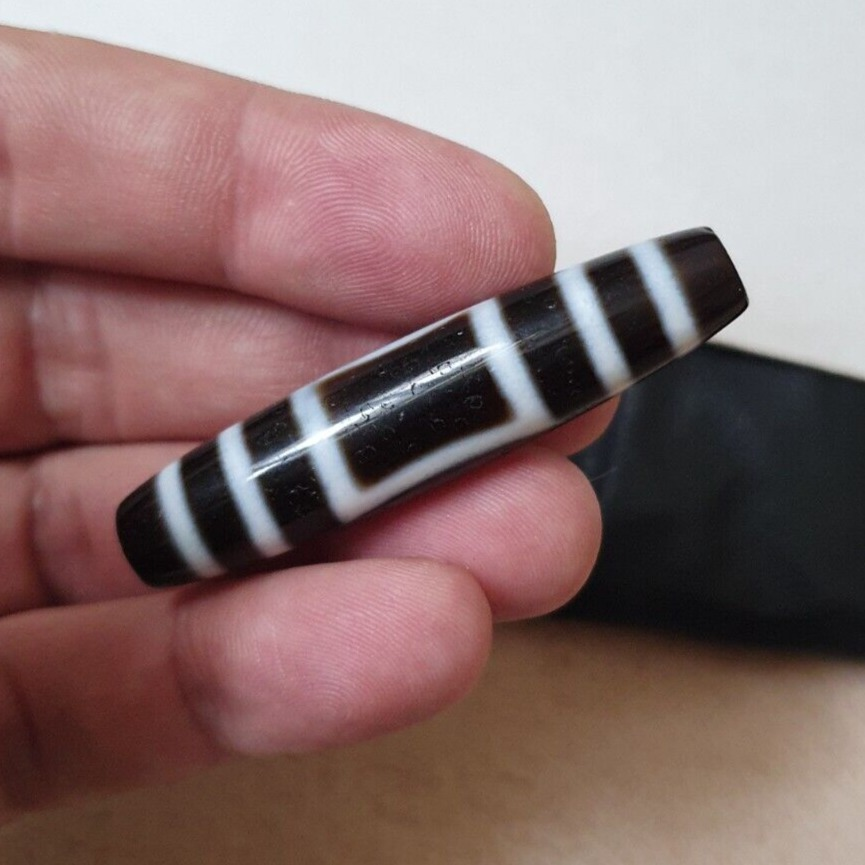 Himalayan Tibetan dzi bead Square and Circle Eyes amulet Agate Bead PR-4