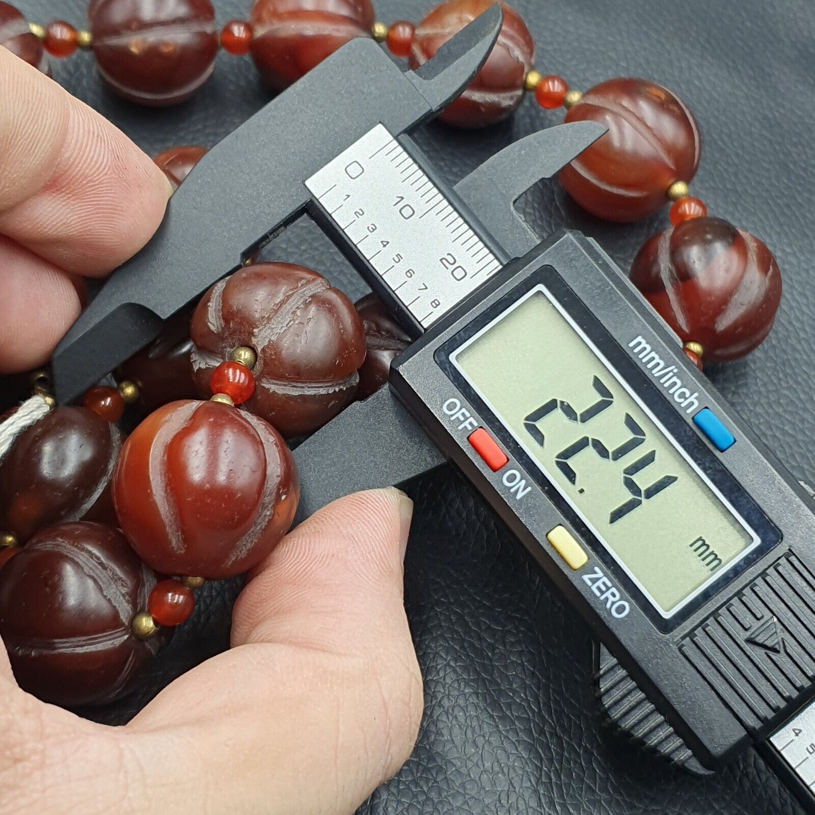 Old Tibetan Carnelian Agate Beads Melon Shape Beaded necklace 20-22mm