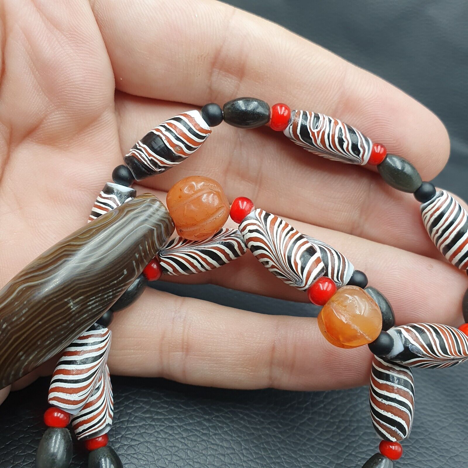 Indo Tibetan Himalayan Agate and Glass beads necklace YMN3