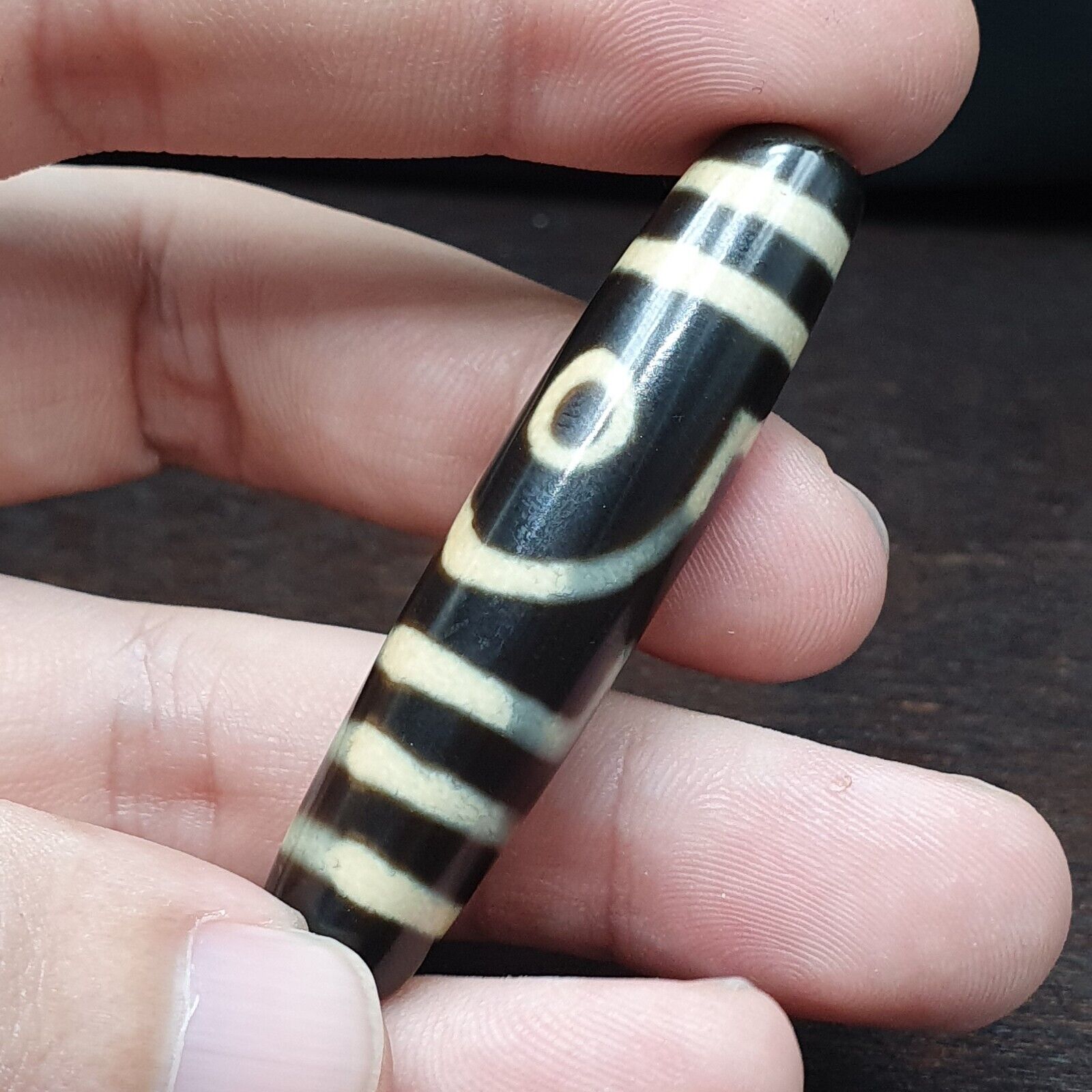 Protective Bead Amulet Vintage Old Indo Tibetan BLACK AND WHITE Agate pure 2 Eye