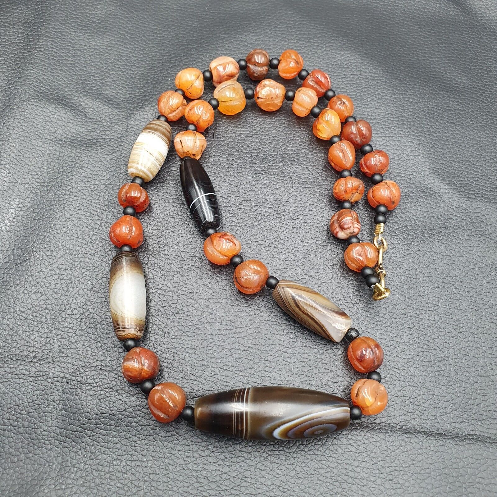Vintage Carnelian beads Indo Tibetan Himalayan Agate necklace YMN2