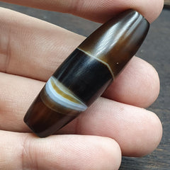 Antique Yemeni Collectible Agate Bead With Nature's Signature Banded Agate -41