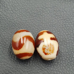 Himalayan Indo Tibetan rare Patterns Dzi Amulet Bead lot 2 beads