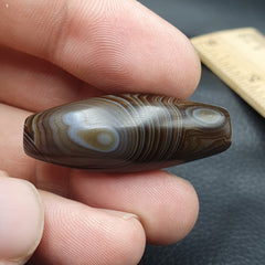 2 Old Yemeni Agate Natural Rare pattern African Banded Agate Bead  YM-52