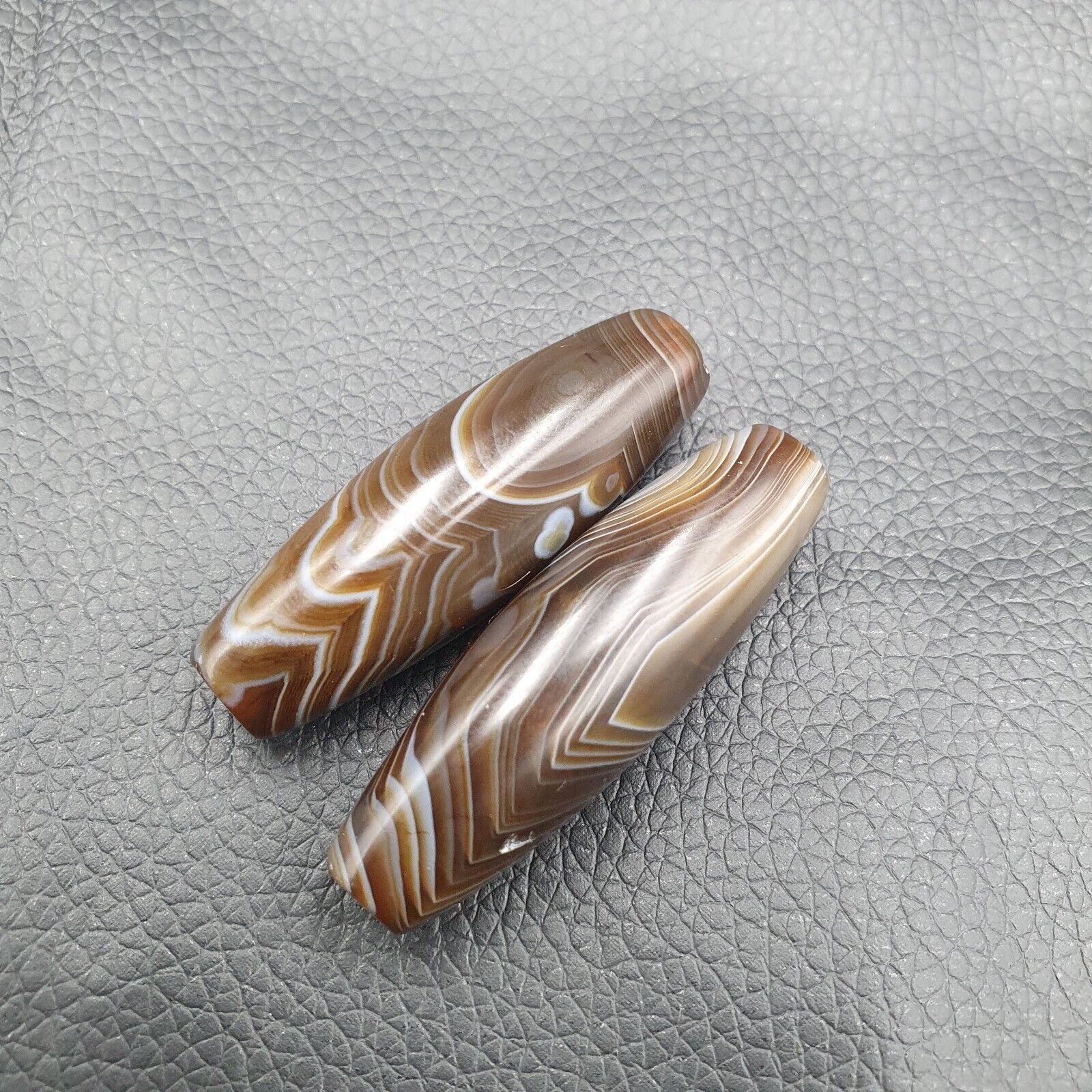 2 Old Yemeni Agate Natural Rare pattern African Banded Agate Bead  YM-52