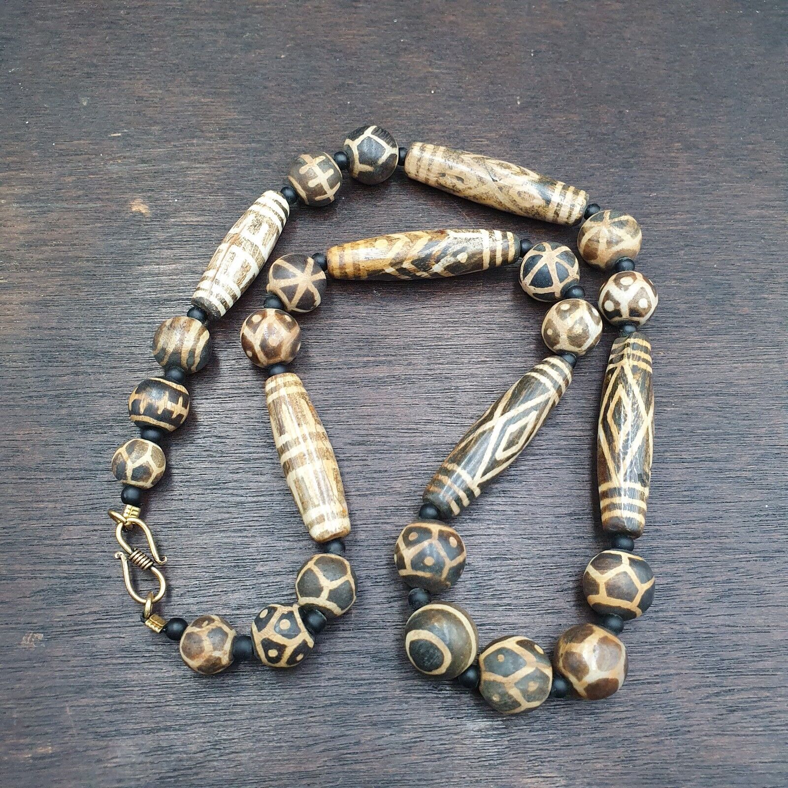 South Asian Burmese Antique Trade Pumtek petrified Wood Beads 20th CE