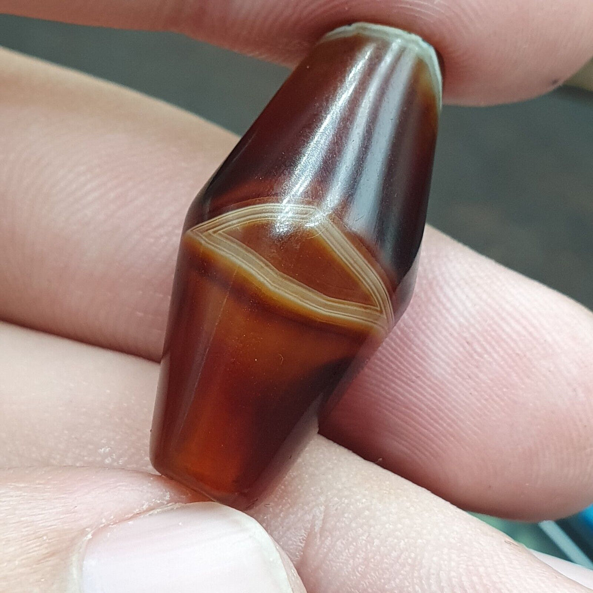 Antique Yemeni Agate Natural Eye Agate Bead, boasting an unparalleled blend of rarity and beauty. Mined from the ancient lands of Yemen, each bead tells a story of centuries-old tradition and cultural heritage. The mesmerizing natural patterns, reminiscent of a watchful eye, captivate the senses, making each piece a true masterpiece.