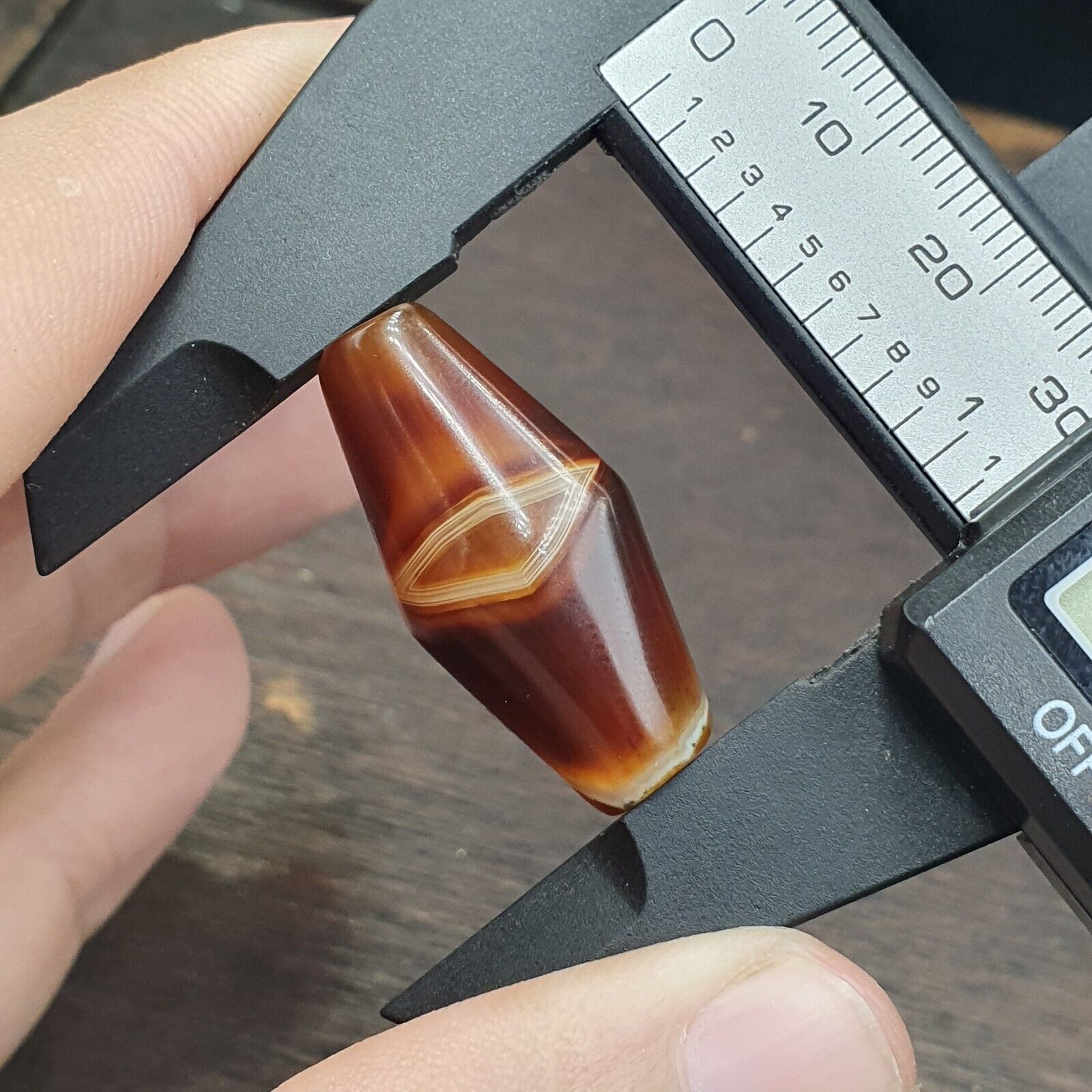Antique Yemeni Agate Natural Eye Agate Bead very unique Pattern #5
