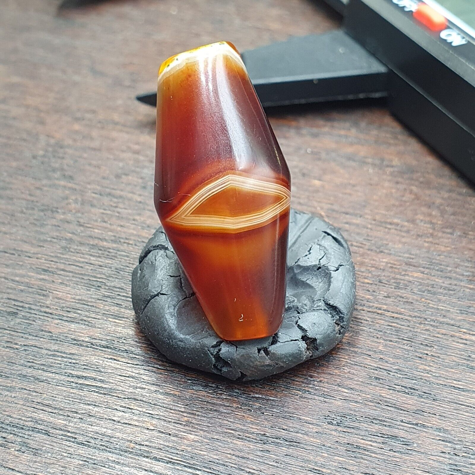 Antique Yemeni Agate Natural Eye Agate Bead very unique Pattern #5
