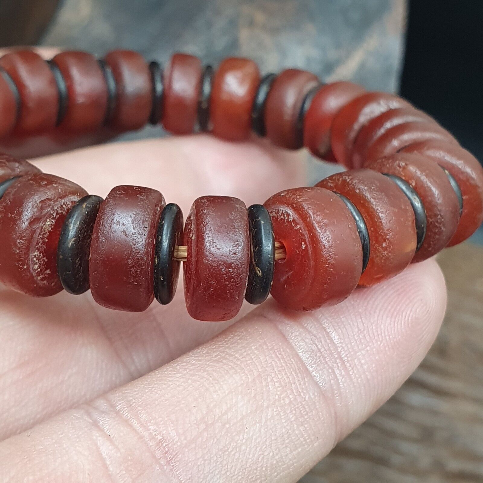 Amazing Antique Carnelian Red Agate 12mm Beads Bracelet BRGT-3