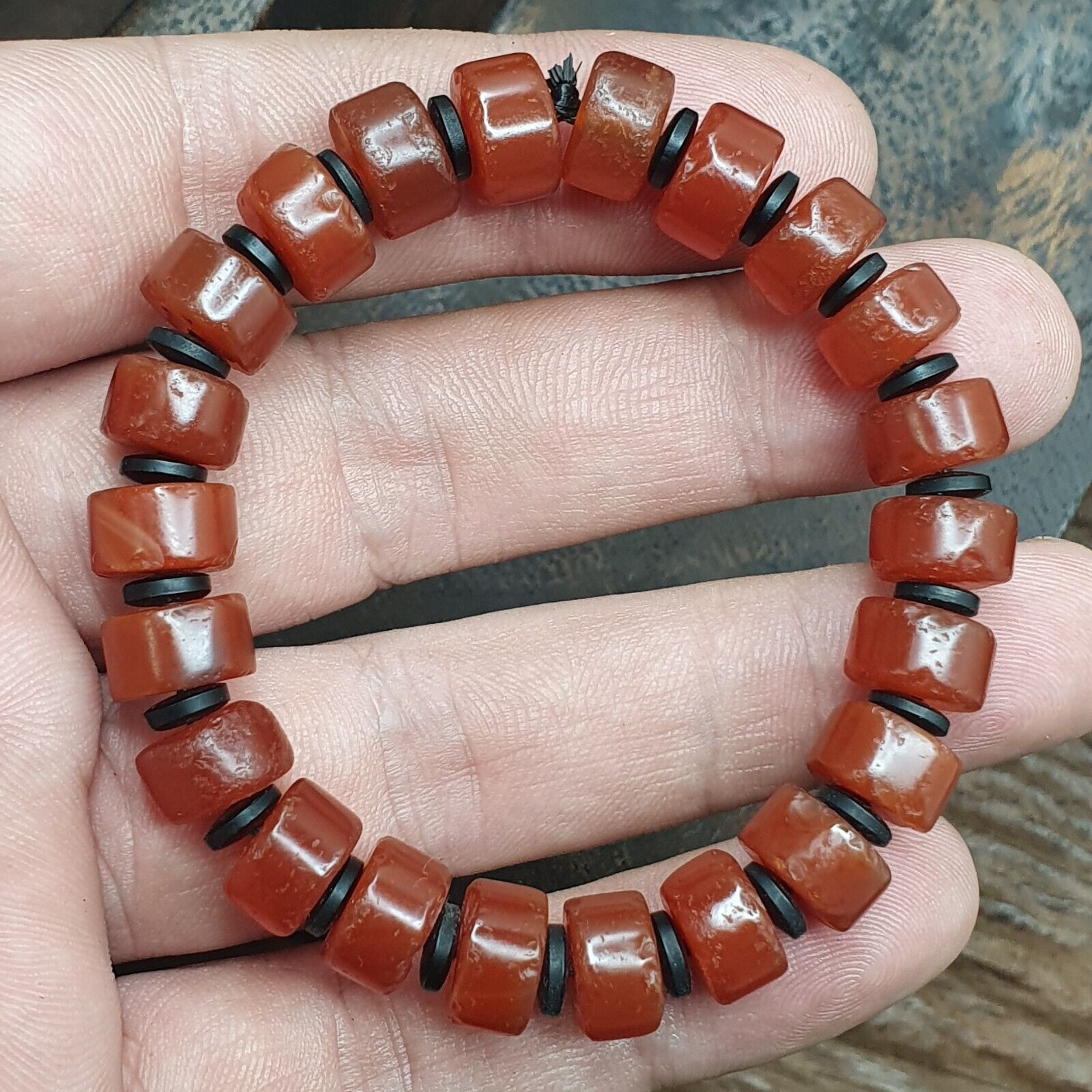 Antique Tire Shape Carnelian Agate 10mm Beads Bracelet BRGT-1