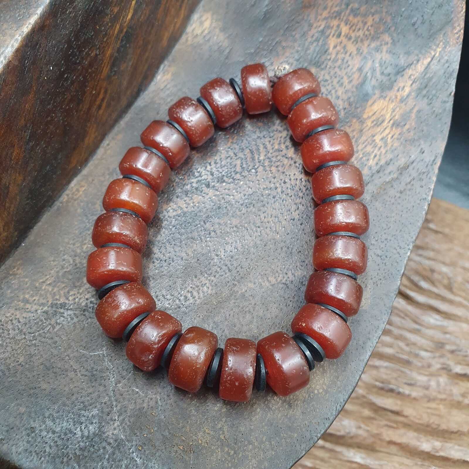 Antique Tire Shape Carnelian Agate 12mm Beads Bracelet BRGT-2