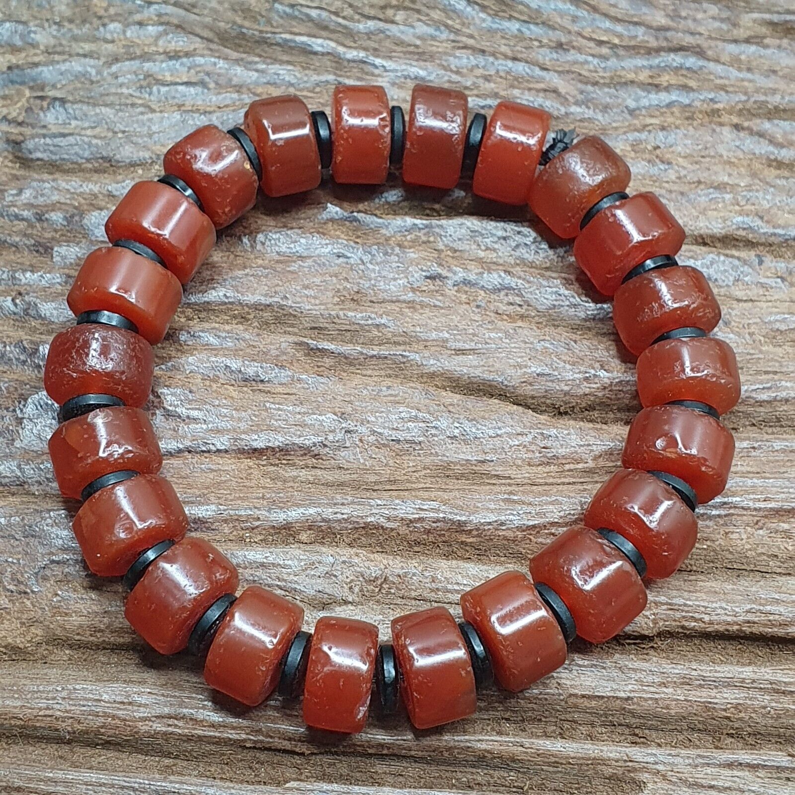 Antique Tire Shape Carnelian Agate 10mm Beads Bracelet BRGT-1