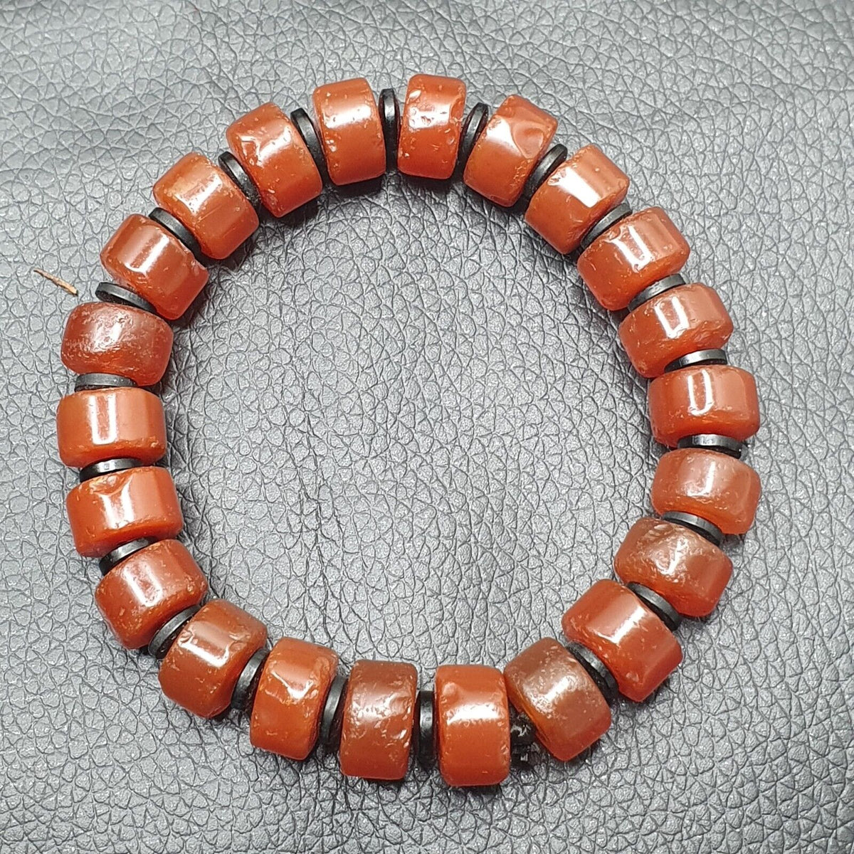 Antique Tire Shape Carnelian Agate 10mm Beads Bracelet BRGT-1