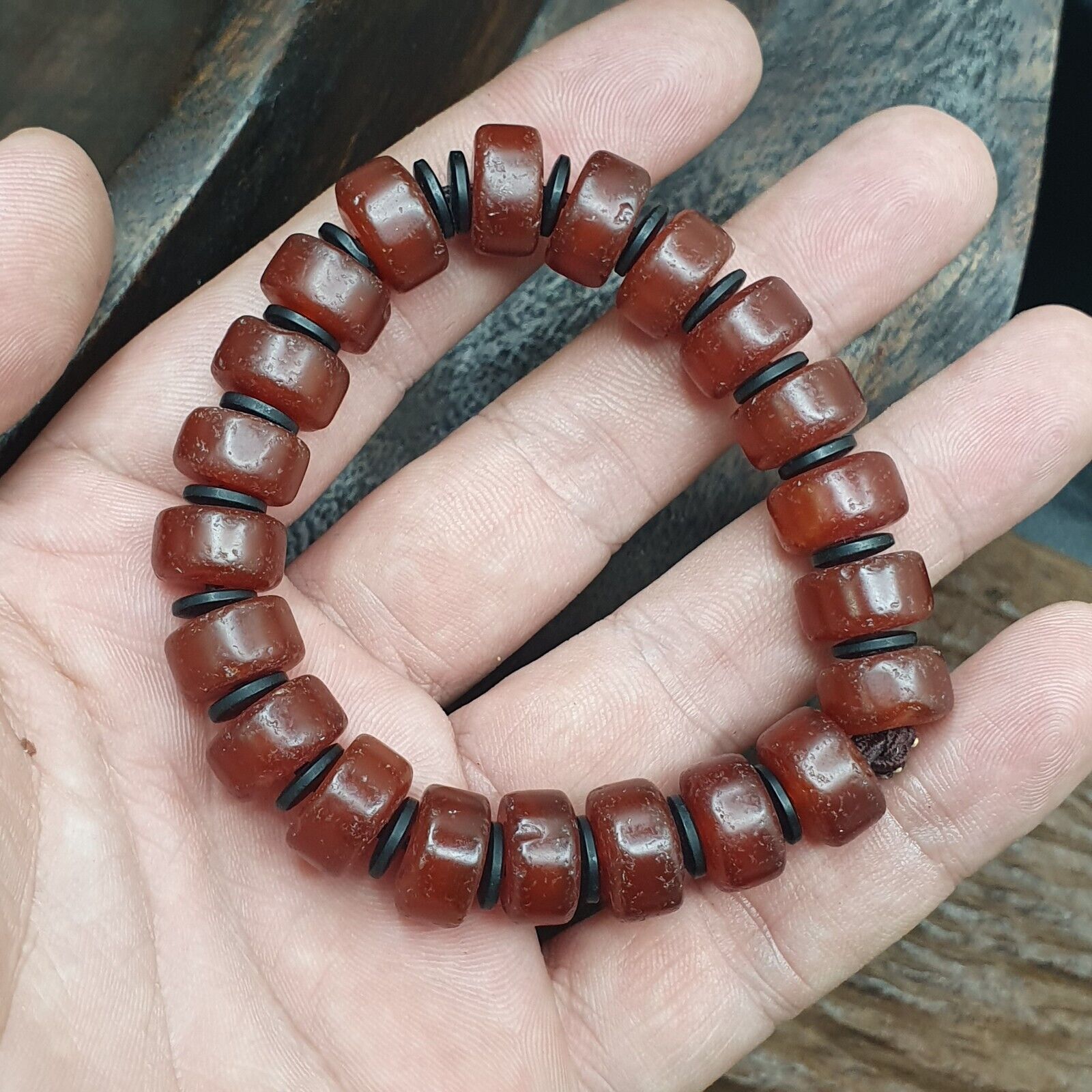 Antique Tire Shape Carnelian Agate 12mm Beads Bracelet BRGT-2