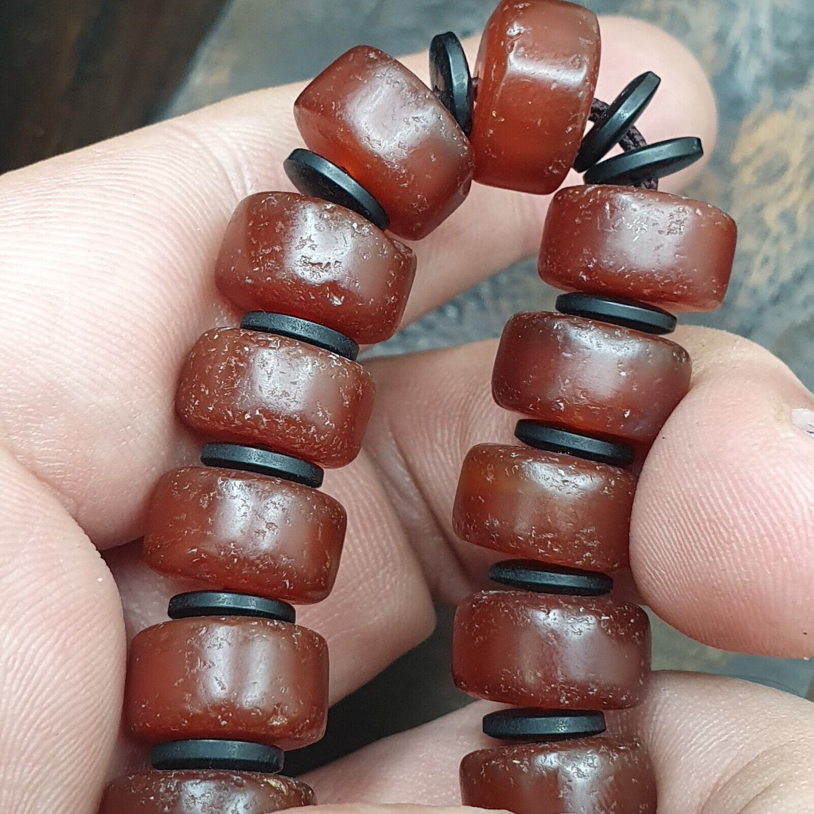 Antique Tire Shape Carnelian Agate 12mm Beads Bracelet BRGT-2