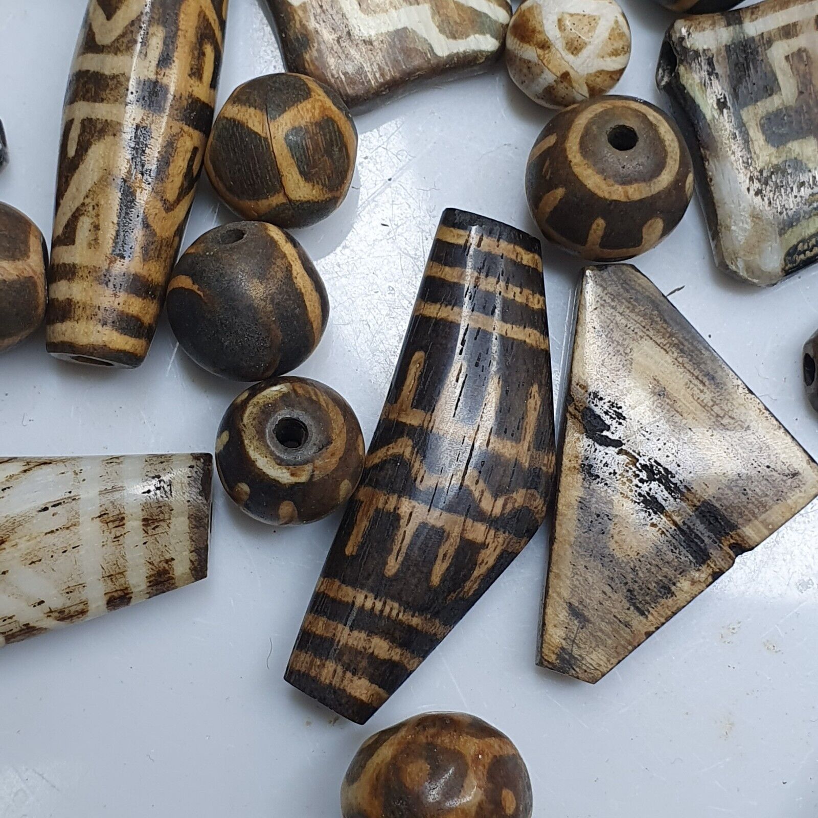 Lot 91 Beads Asian Burmese Old Pumtek Palm Wood Stone beads