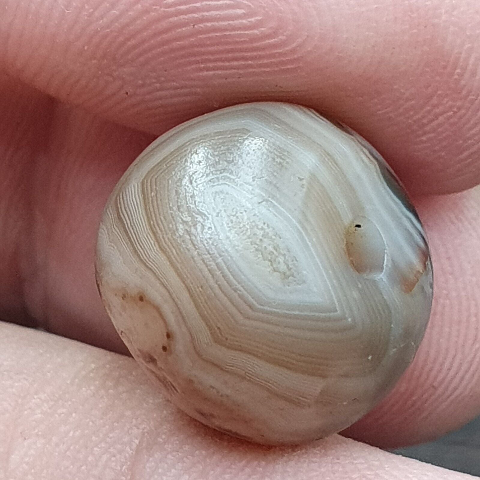 Antique Tibetan Gray Agate Bead Natural Patterns Agate Amulet