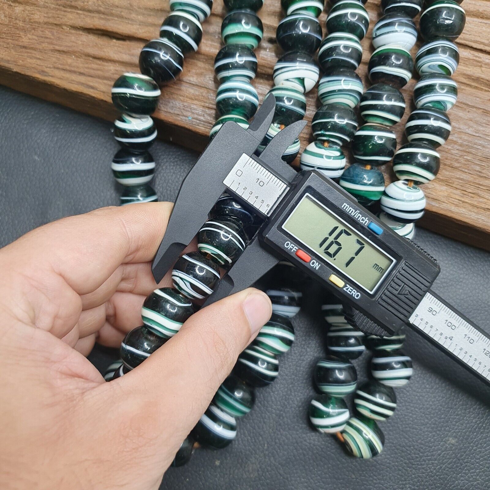 BEAUTIFUL OLD AFRICAN  GLASS BEADS Strand  17MM