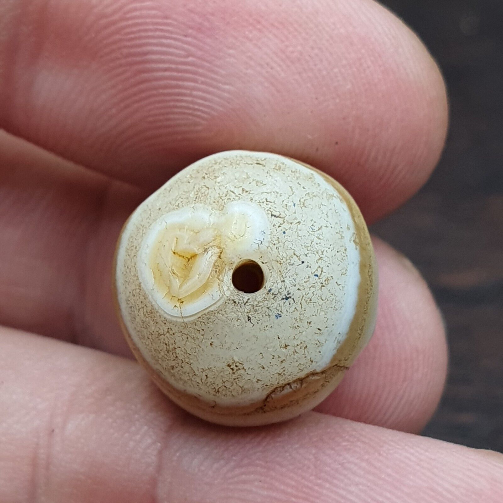 Antique Tibetan Suleimani Agate Bead: A Rare Gem from the Past 16.6mm