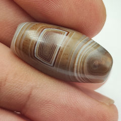 Vintage Old Yemeni Agate Natural Eye Rare pattern Banded Agate Bead  YM-1