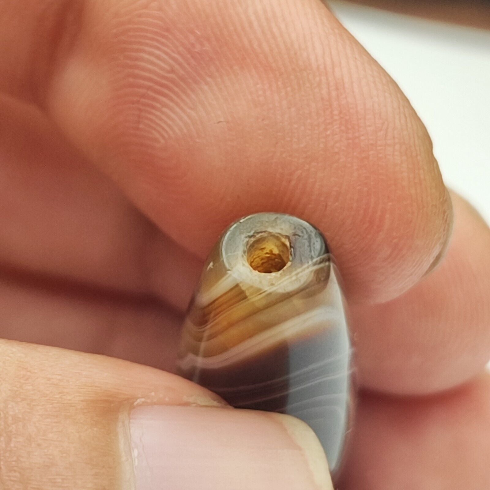 Vintage Old Yemeni Agate Natural Eye Rare pattern Banded Agate Bead  YM-2