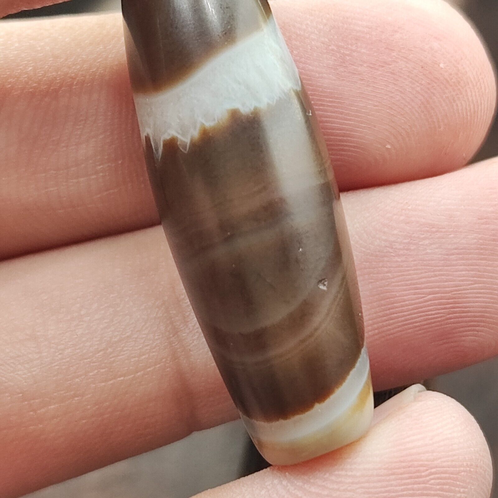 Vintage Old Yemeni Crystal in Agate Natural Eye Rare pattern Bead  YM-3