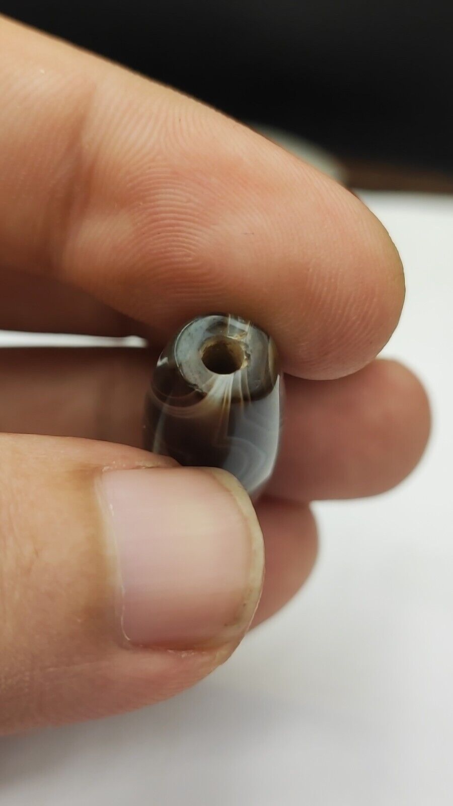 Vintage Old Yemeni Agate Natural Eye Rare pattern Banded Agate Bead  YM-2