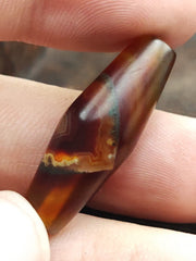 Vintage Old Yemeni Agate Natural Eye Rare pattern Banded Agate Bead  YM-408