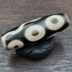 Rare Agate Old Indo Tibetan Agate 4 Falling Eyes Agate stone Dzi  Bead Amulet