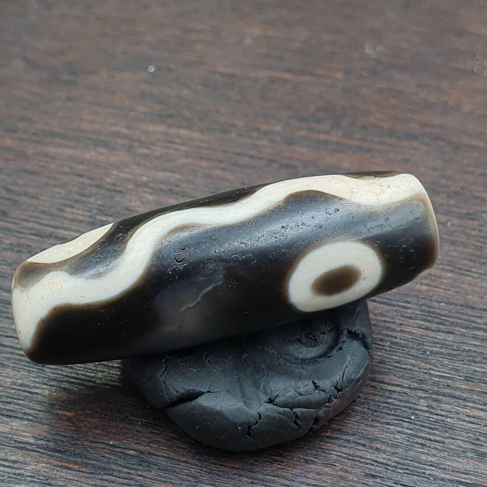 Rare Agate Old Indo Tibetan Agate 4 Falling Eyes Agate stone Dzi  Bead Amulet