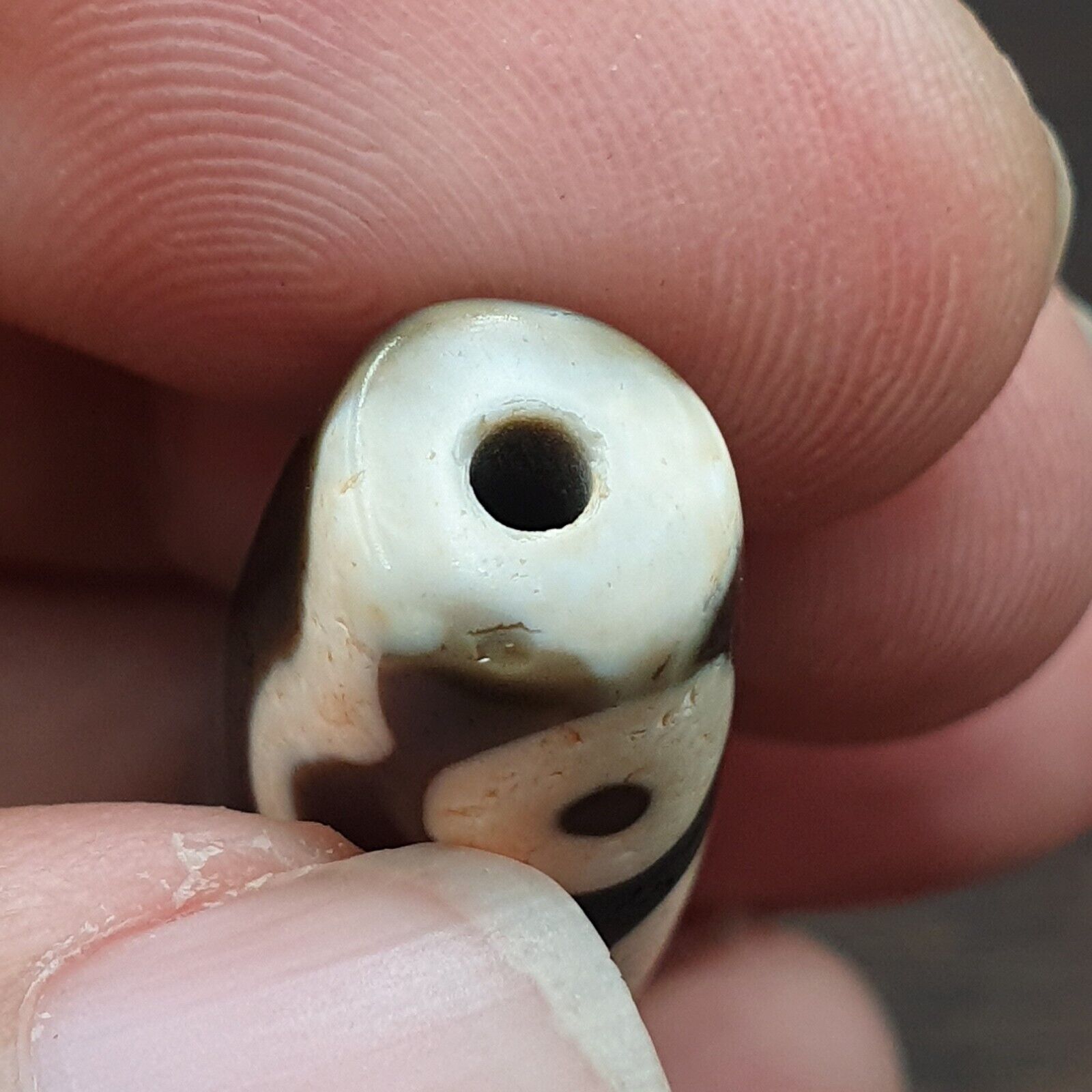 Rare Agate Old Indo Tibetan Agate 4 Falling Eyes Agate stone Dzi  Bead Amulet