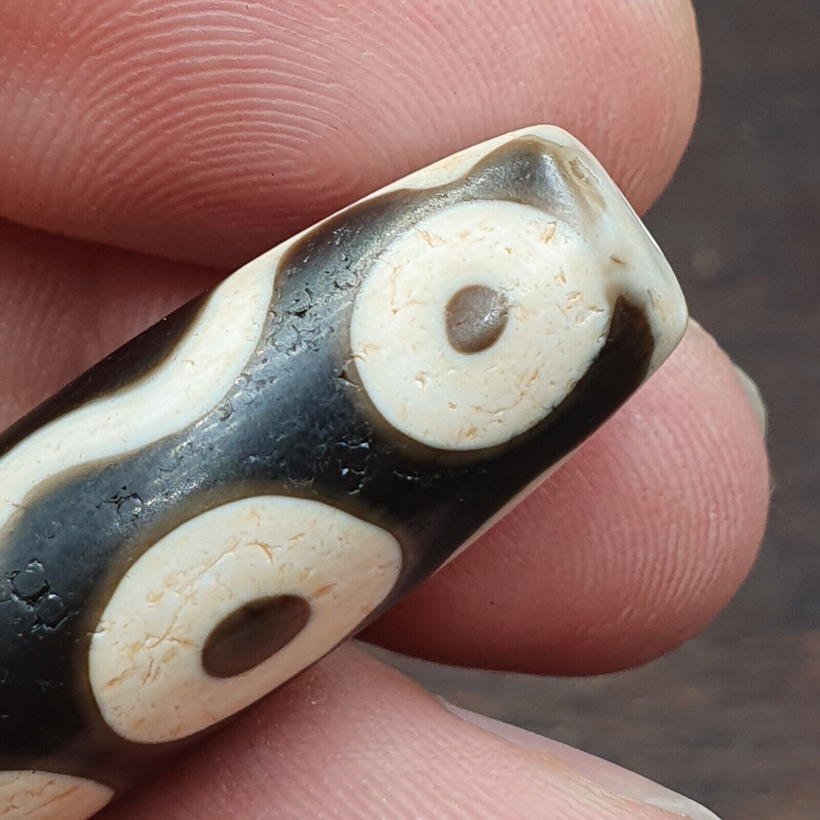 Rare Agate Old Indo Tibetan Agate 4 Falling Eyes Agate stone Dzi  Bead Amulet