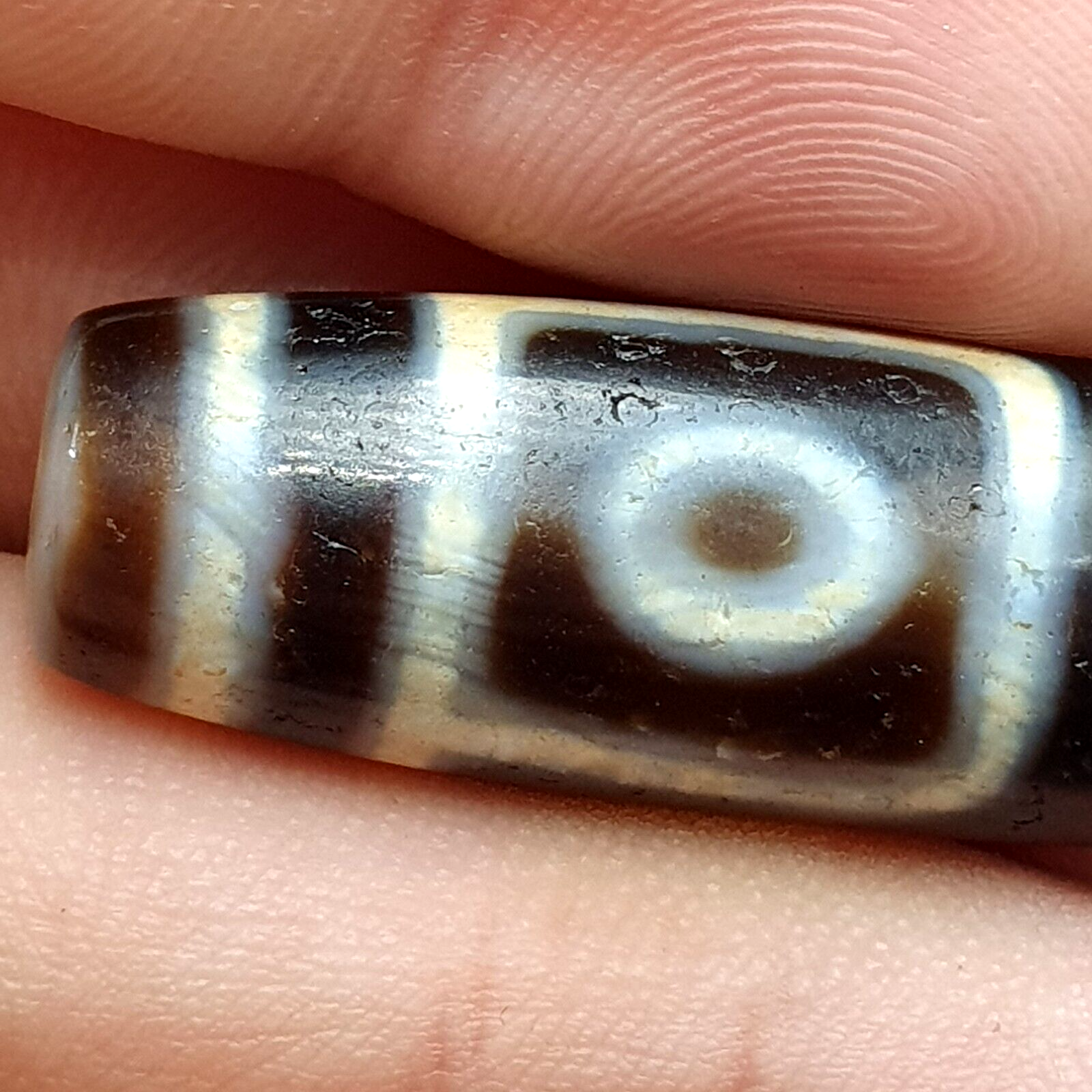 Tibetan Nepalese Himalayan Old Dzi Unique 2 eye Bead Amulet