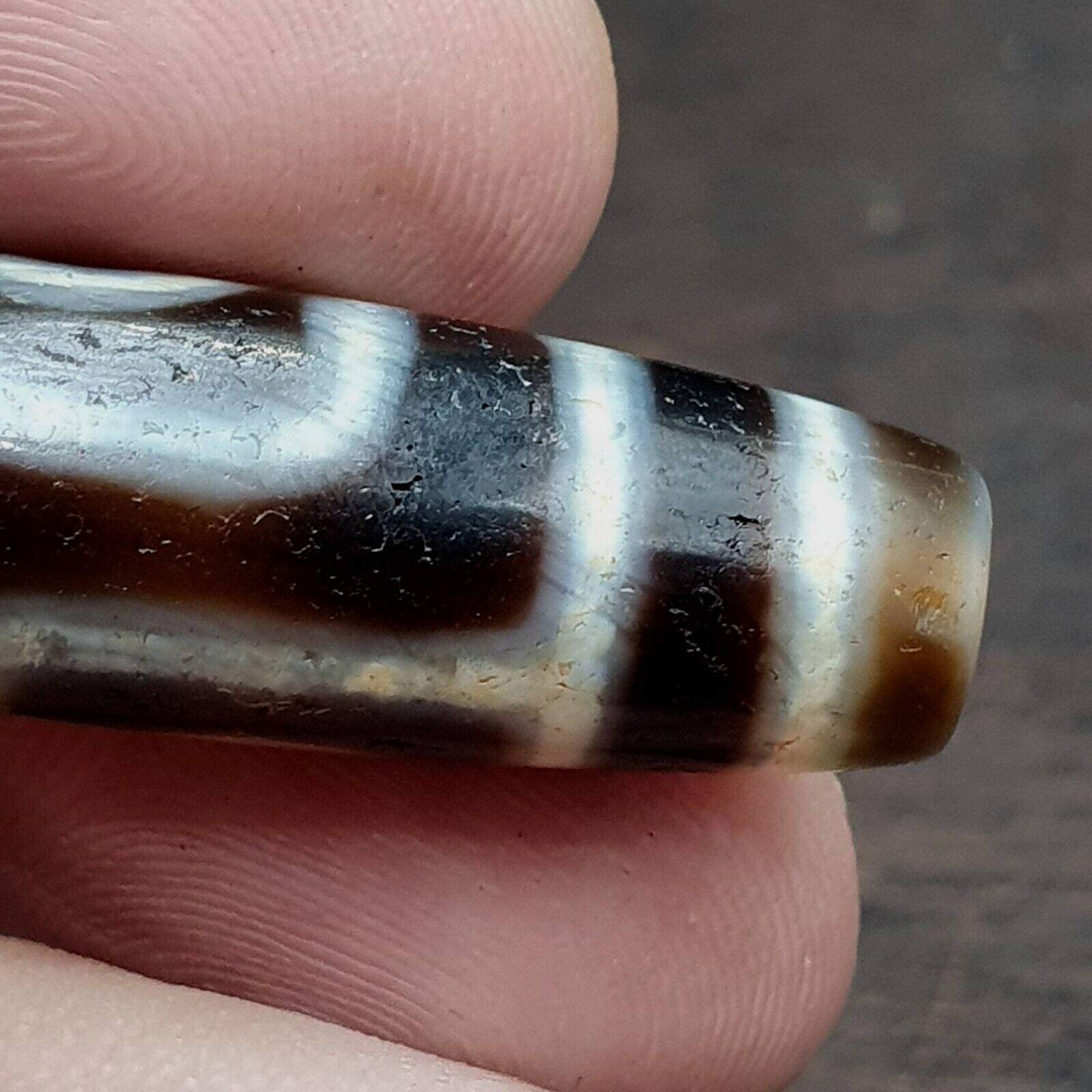 Tibetan Nepalese Himalayan Old Dzi Unique 2 eye Bead Amulet