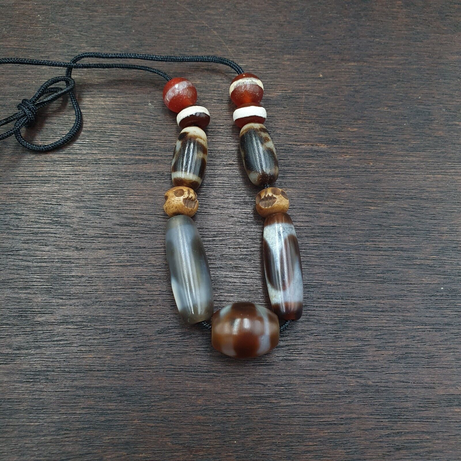 LOT 11 Beads Old Dzi Tibetan Himalayan Protective Agate Beads Amulets