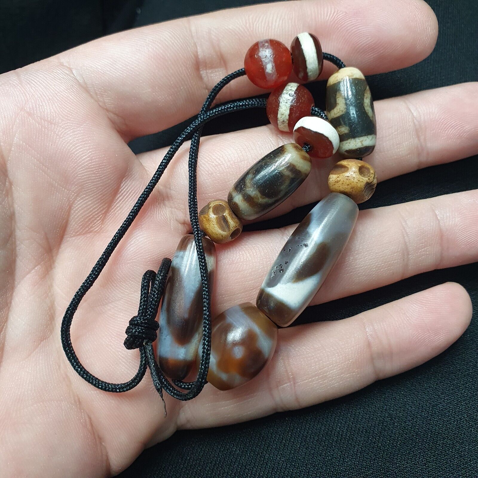 LOT 11 Beads Old Dzi Tibetan Himalayan Protective Agate Beads Amulets