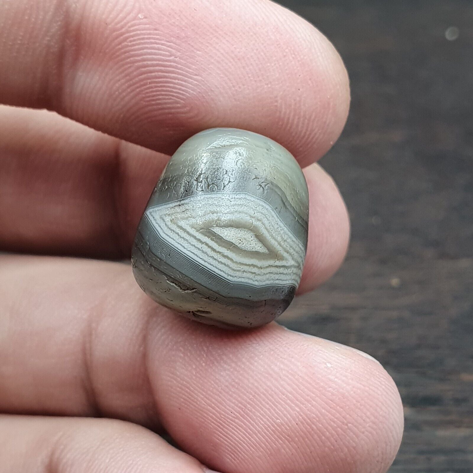 Ancient Gray Agate Yemeni Suleimani Natural Eye Agate Bead JNT-27