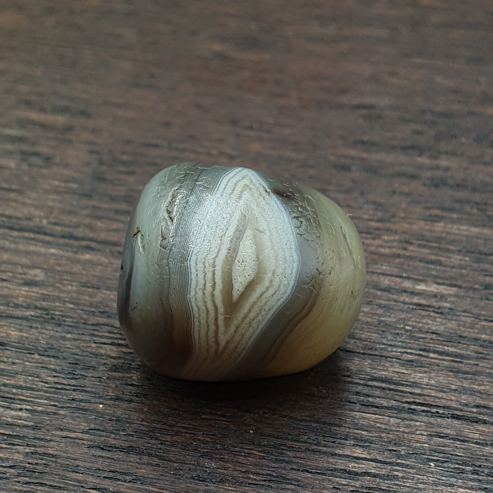 Ancient Gray Agate Yemeni Suleimani Natural Eye Agate Bead JNT-27