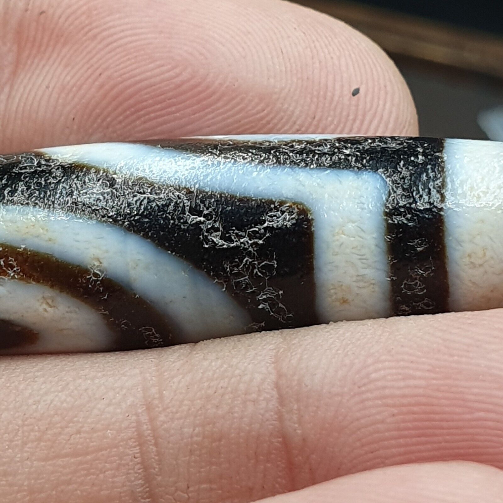 Vintage Indo Tibetan 2 Eyes rare Patterns Dzi chung agate Amulet Bead