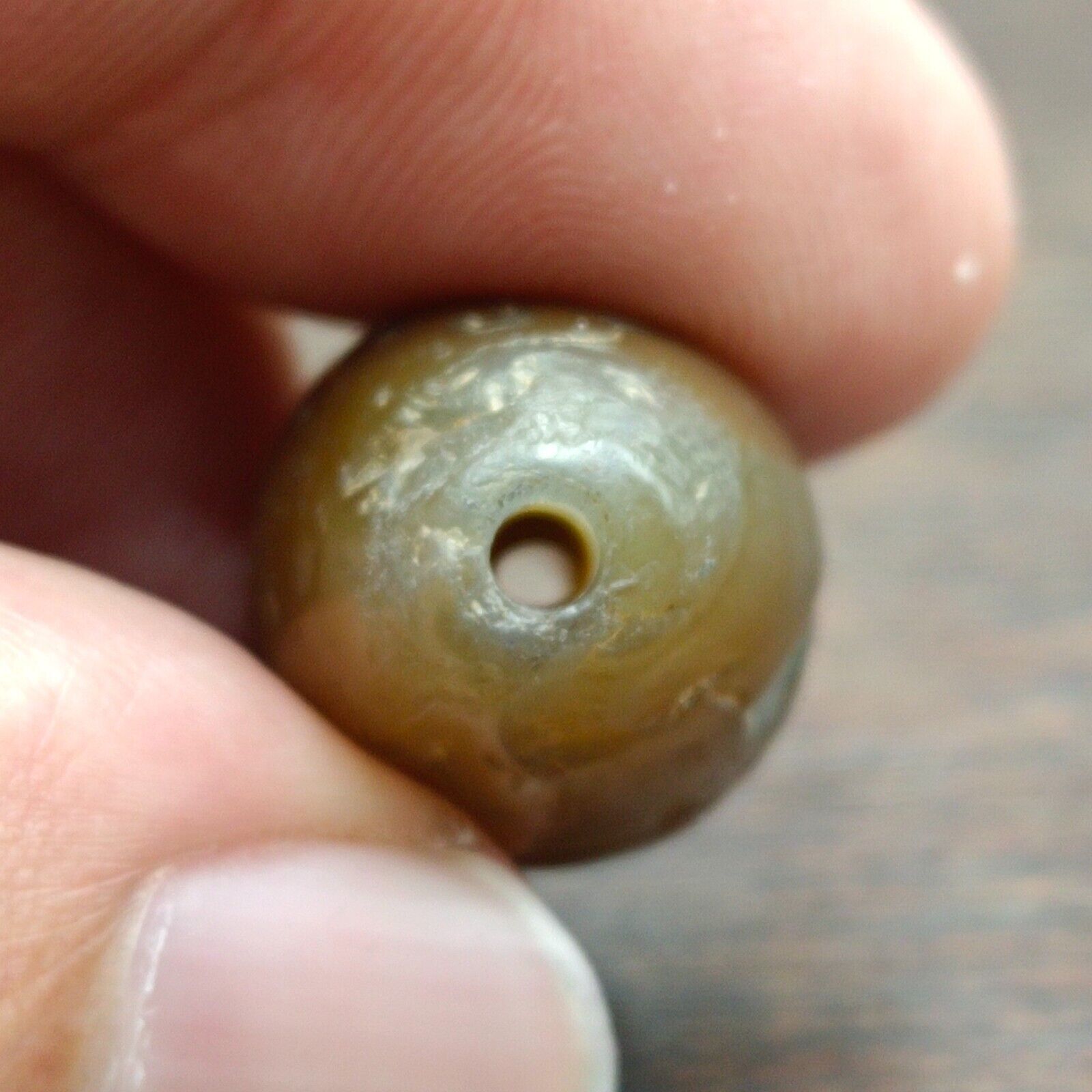 Ancient Himalayan Agate Bead JNT-M1