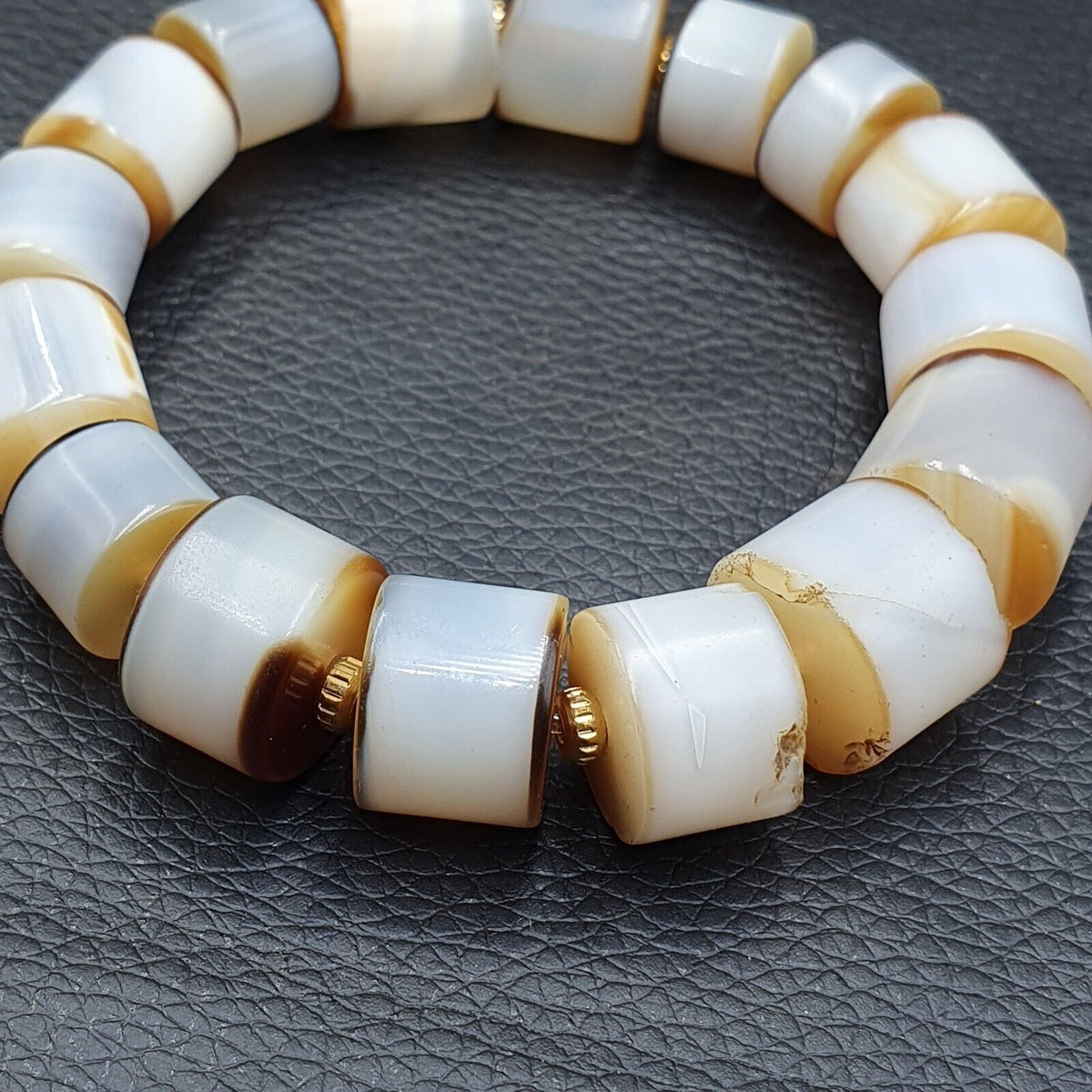 Antique Middle Eastern White Agate Beads Bracelet AGT-3