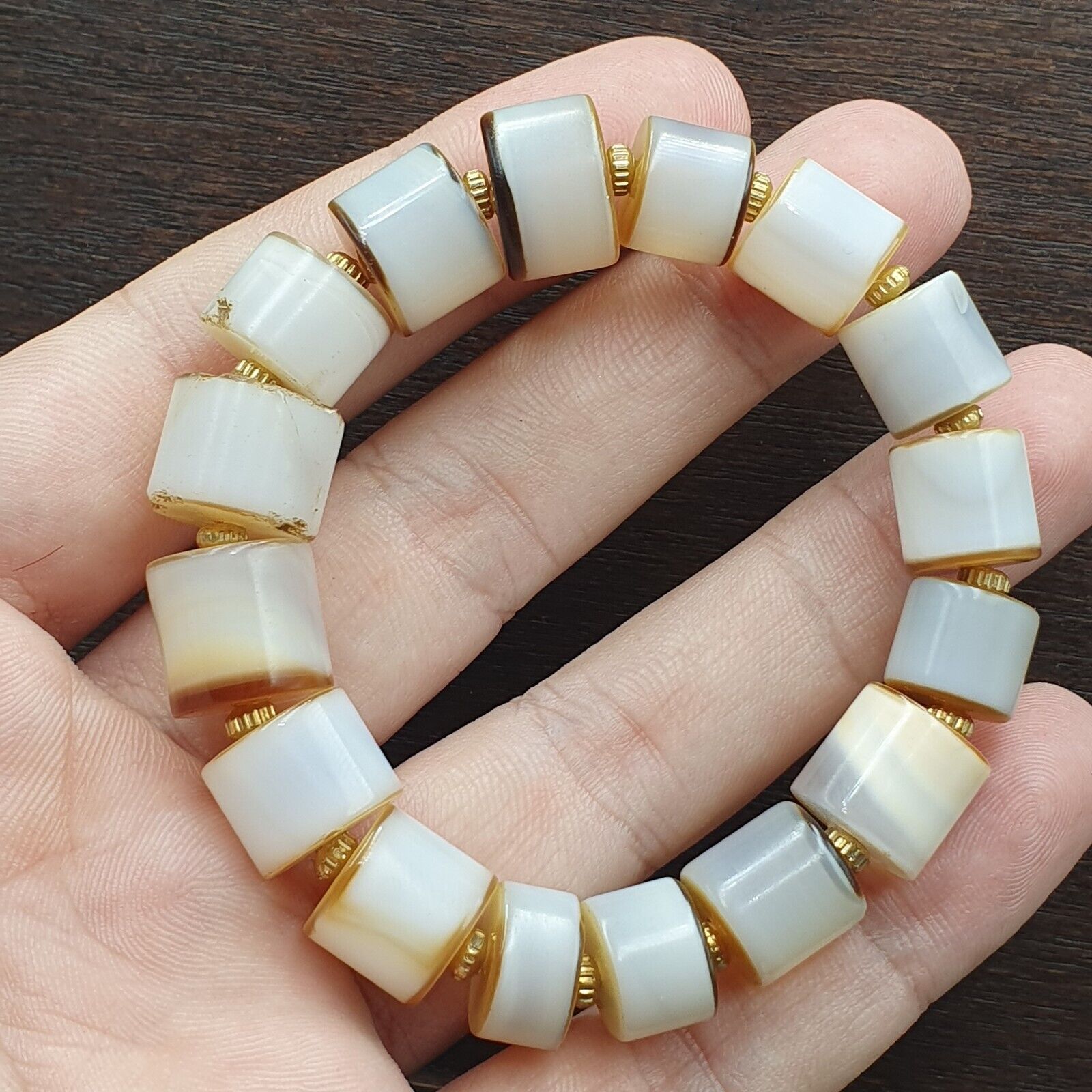 Antique Middle Eastern White Agate Beads Bracelet AGT-3