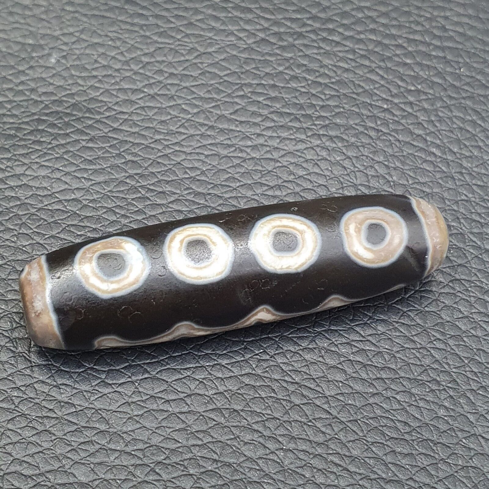 Unique Eyes Pattern Himalayan Tibetan 7Eyes Dzi Agate Bead Amulet