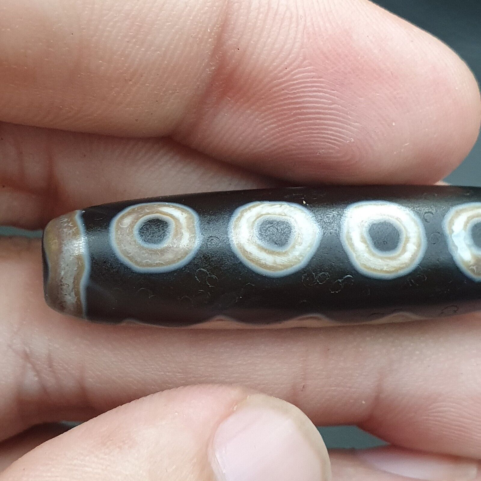 Unique Eyes Pattern Himalayan Tibetan 7Eyes Dzi Agate Bead Amulet